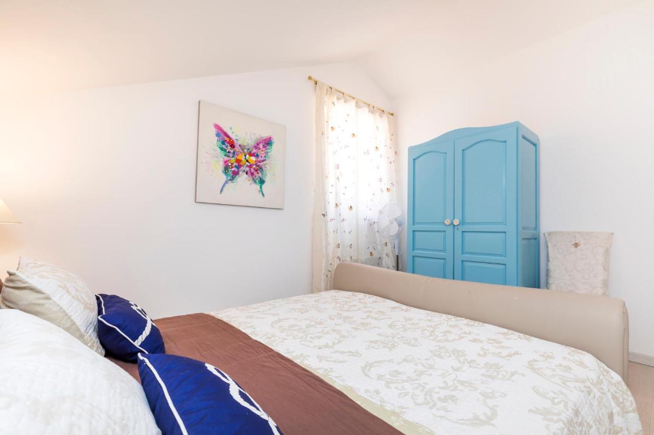 Apartments Priko 63 Mali Lošinj Exterior foto